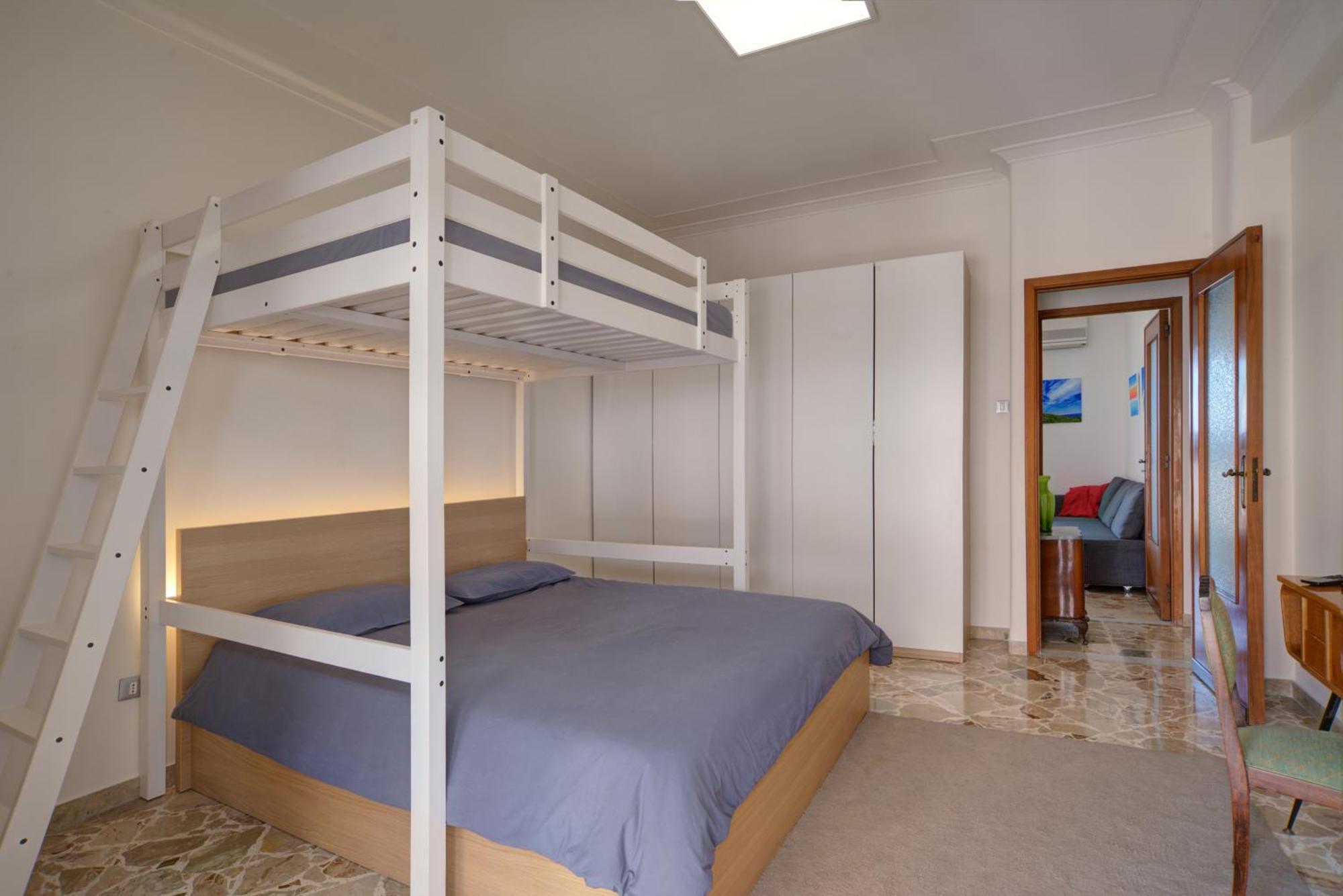 Top Floor Aparthotel Bentivoglio Katanya Dış mekan fotoğraf